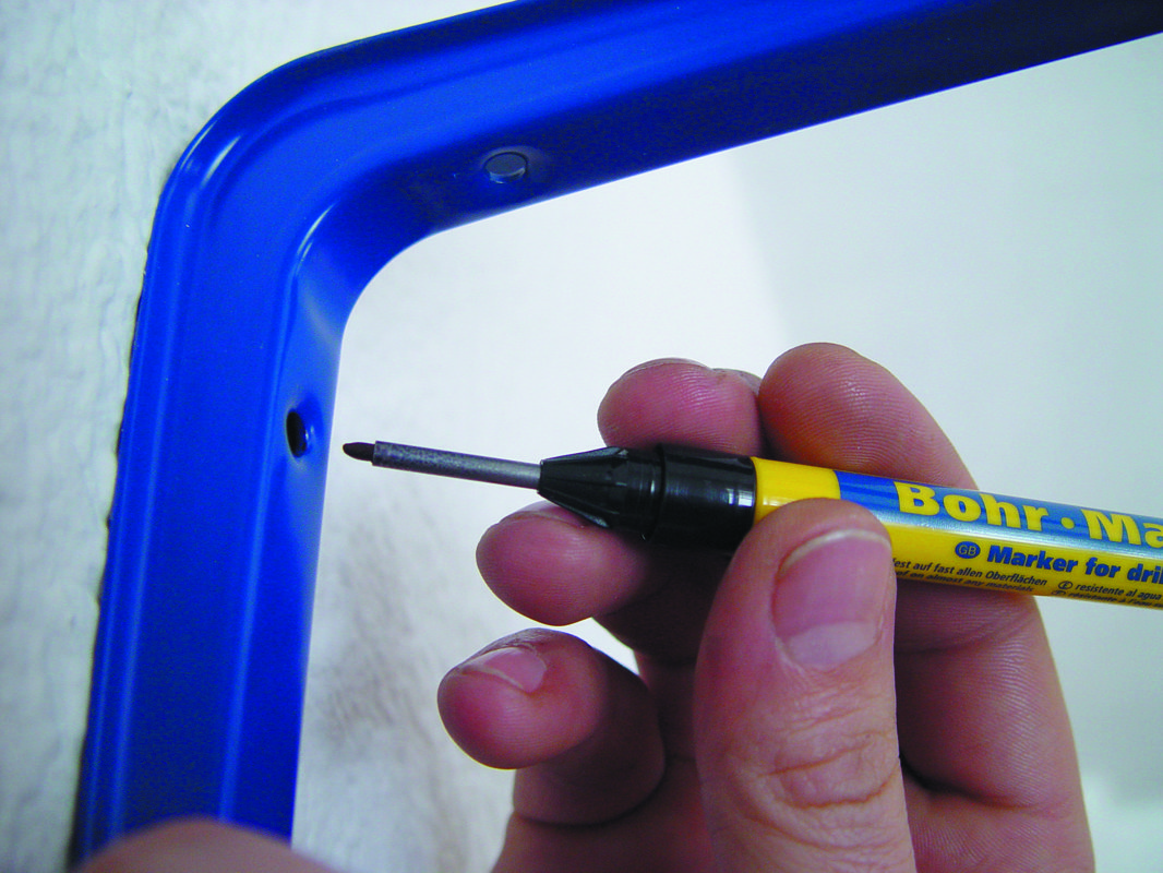 0587 Marker for drill holes